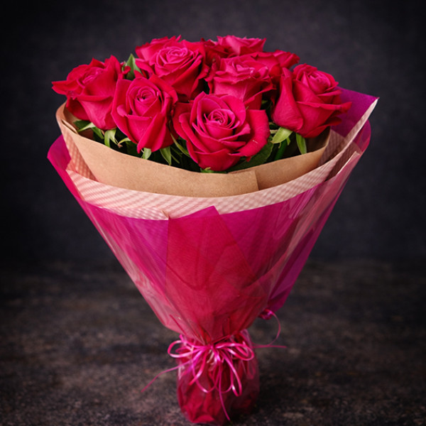 Bouquet of red roses